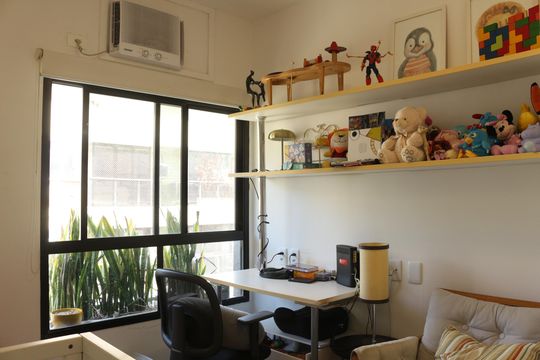 Quarto 1 de apartamento à venda com 3 quartos, 236m² em Ipanema, Rio de Janeiro