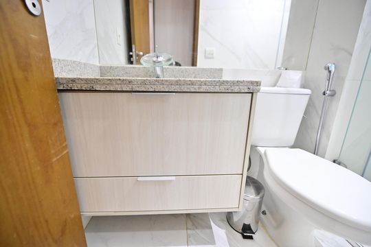 Banheiro Suíte de apartamento para alugar com 1 quarto, 52m² em Jardim Goiás, Goiânia