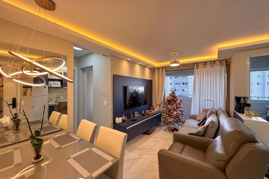 Apartamento à venda com 2 quartos, 45m² em Jardim São Luís, São Paulo