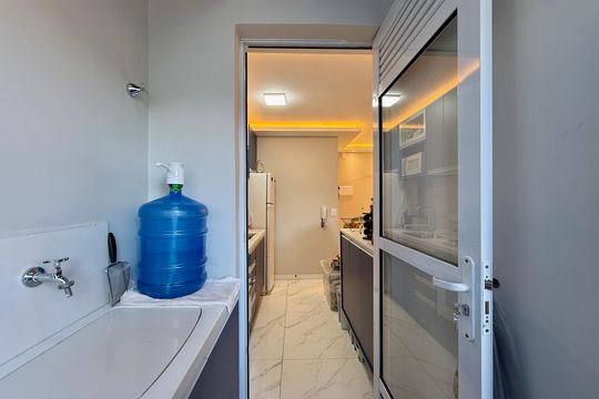 Área de Serviço de apartamento à venda com 2 quartos, 45m² em Jardim São Luís, São Paulo