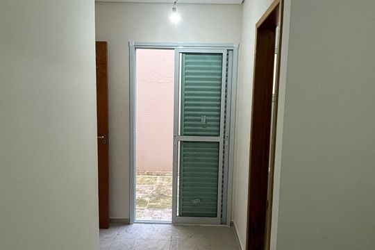Suite de apartamento para alugar com 2 quartos, 52m² em Vila Mazzei, Santo André