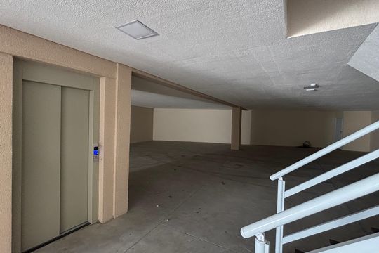 Elevador de apartamento para alugar com 2 quartos, 52m² em Vila Mazzei, Santo André