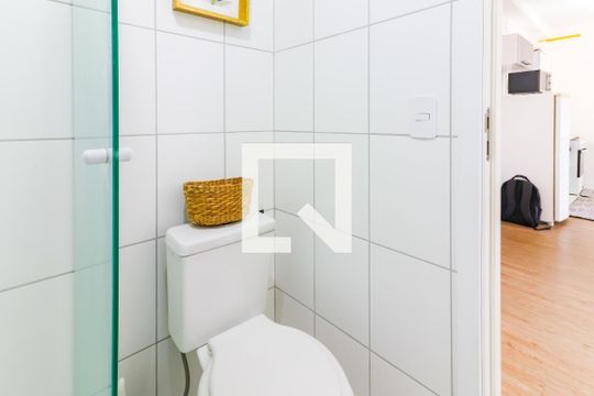 Banheiro Social de apartamento para alugar com 2 quartos, 55m² em Vila Butantã, São Paulo