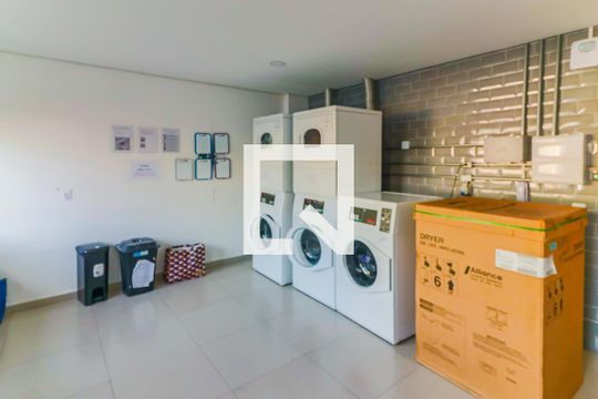 Área comum de apartamento para alugar com 2 quartos, 55m² em Vila Butantã, São Paulo