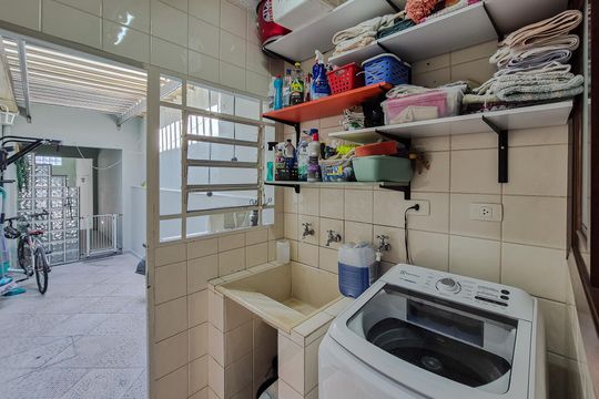 Área de Serviço de casa à venda com 3 quartos, 174m² em Vila Dayse, São Bernardo do Campo