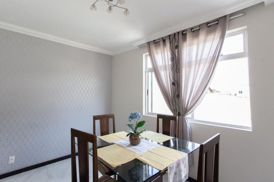 Sala 1 de apartamento à venda com 4 quartos, 160m² em Santa Monica, Belo Horizonte
