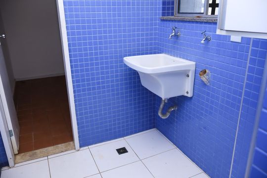 Área de Serviço de apartamento para alugar com 3 quartos, 133m² em Brotas, Salvador
