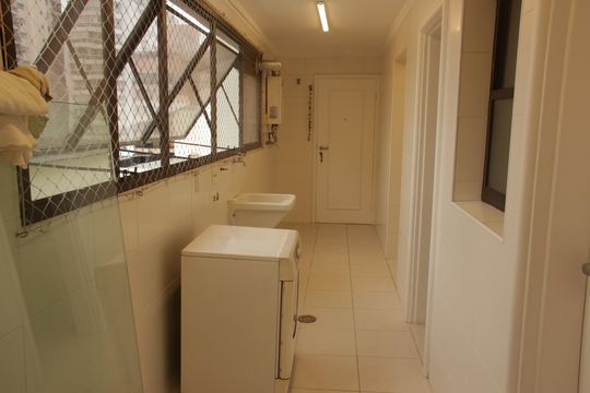 Área de Serviço de apartamento para alugar com 3 quartos, 184m² em Gonzaga, Santos