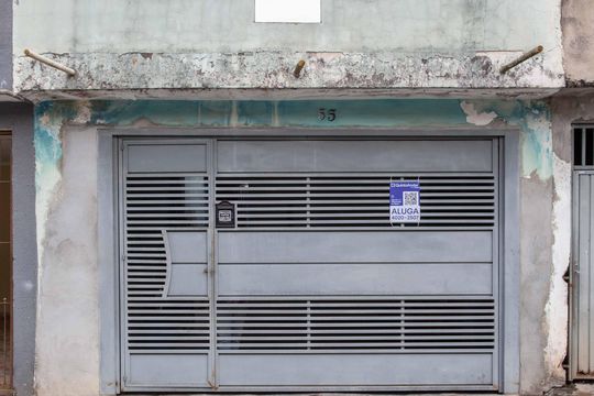 Fachada de casa à venda com 2 quartos, 158m² em Taboão, São Bernardo do Campo