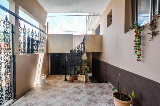 Quintal de casa à venda com 4 quartos, 140m² em Parque Novo Oratório, Santo André