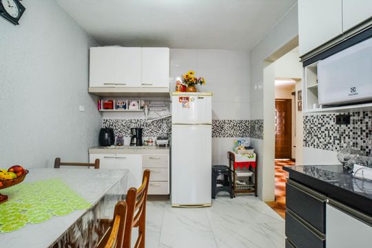 Cozinha e Área de Serviço 1 de casa à venda com 4 quartos, 140m² em Parque Novo Oratório, Santo André