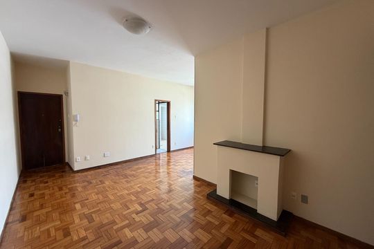 Apartamento à venda com 3 quartos, 90m² em Santo Antônio, Belo Horizonte