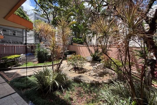Apartamento à venda com 3 quartos, 90m² em Santo Antônio, Belo Horizonte