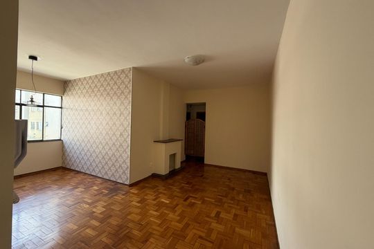 Apartamento à venda com 3 quartos, 90m² em Santo Antônio, Belo Horizonte