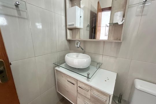 Casa para alugar com 1 quarto, 55m² em Bento Ribeiro, Rio de Janeiro