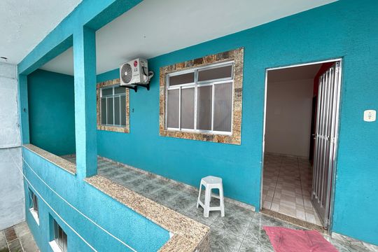 Casa para alugar com 1 quarto, 55m² em Bento Ribeiro, Rio de Janeiro