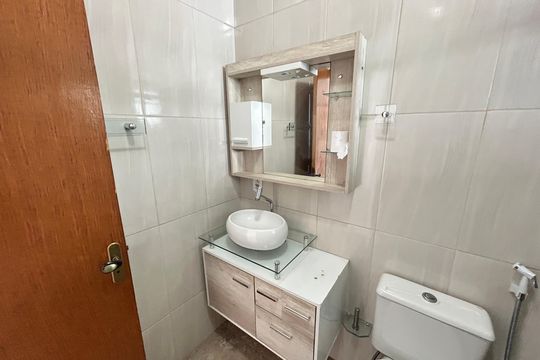 Casa para alugar com 1 quarto, 55m² em Bento Ribeiro, Rio de Janeiro