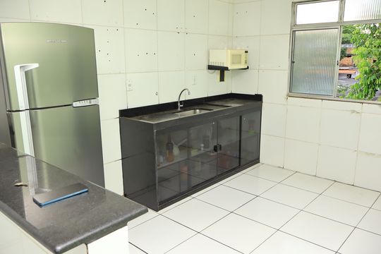 Cozinha de apartamento para alugar com 2 quartos, 120m² em São Cristóvão, Salvador