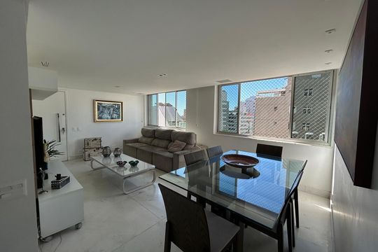 Apartamento à venda com 4 quartos, 125m² em Sion, Belo Horizonte