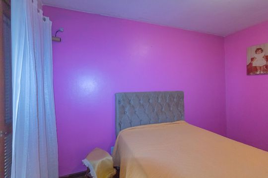 Quarto 1 de casa à venda com 3 quartos, 60m² em Niterói, Canoas