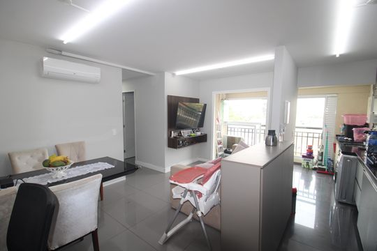 Apartamento à venda com 3 quartos, 66m² em Vila Santa Maria, São Paulo