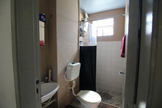 Banheiro Social de apartamento para alugar com 2 quartos, 48m² em Jacarepaguá, Rio de Janeiro