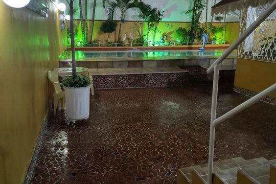 Área externa de casa para alugar com 3 quartos, 220m² em Cascadura, Rio de Janeiro