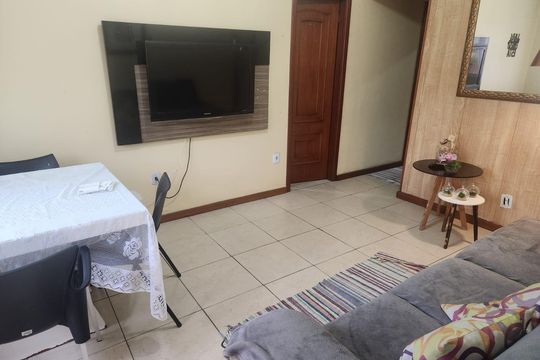 Casa para alugar com 3 quartos, 220m² em Cascadura, Rio de Janeiro
