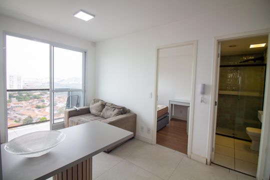Apartamento para alugar com 2 quartos, 37m² em Santo Amaro, São Paulo