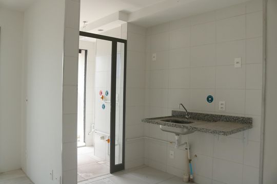 Cozinha de apartamento à venda com 2 quartos, 48m² em Pompeia, São Paulo