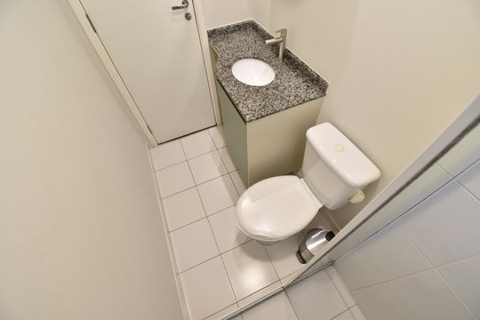 Banheiro da Suíte de apartamento para alugar com 3 quartos, 93m² em Atuba, Curitiba