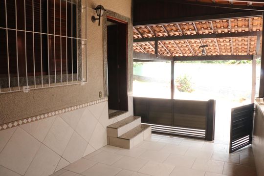 Varanda da Sala de casa para alugar com 4 quartos, 300m² em Vila Santo Antônio, Nova Iguaçu