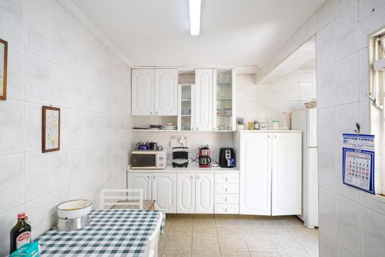 Cozinha de casa à venda com 1 quarto, 126m² em Santa Paula, São Caetano do Sul