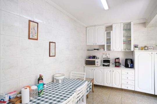Cozinha de casa à venda com 1 quarto, 126m² em Santa Paula, São Caetano do Sul