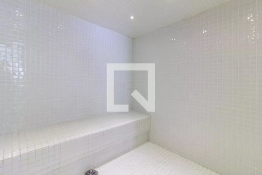 Área comum - Sauna de apartamento para alugar com 2 quartos, 124m² em Itaim Bibi, São Paulo
