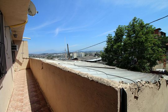 Varanda de casa à venda com 2 quartos, 82m² em Irajá, Rio de Janeiro