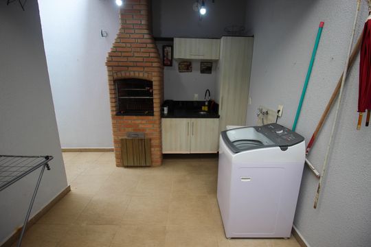Área de Serviço de casa para alugar com 3 quartos, 130m² em Vila Hortência, Sorocaba