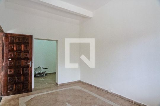 Casa à venda com 3 quartos, 200m² em Parque Monteiro Soares, São Paulo