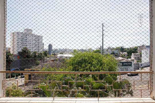 Sala Vista de apartamento à venda com 3 quartos, 93m² em Azenha, Porto Alegre