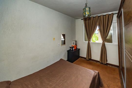 Casa à venda com 6 quartos, 370m² em Cenaculo, Belo Horizonte