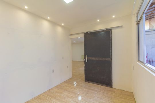 Quarto 1 de casa para alugar com 2 quartos, 90m² em Harmonia, Canoas