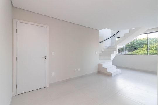 Apartamento à venda com 2 quartos, 143m² em Ipiranga, Belo Horizonte