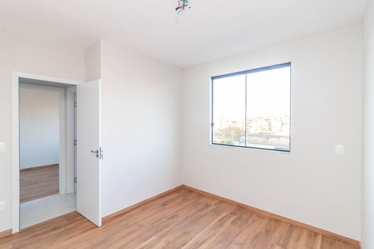 Apartamento à venda com 2 quartos, 143m² em Ipiranga, Belo Horizonte
