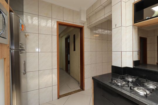 Cozinha de casa à venda com 2 quartos, 270m² em Jardim Itapoan, Santo André