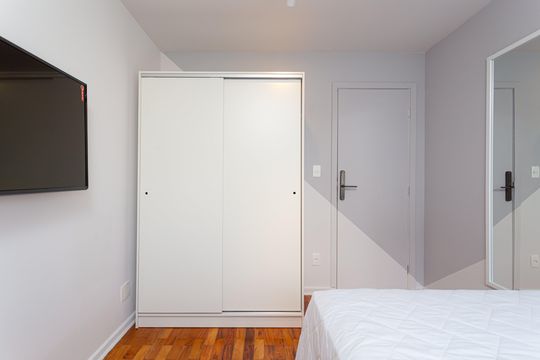 Apartamento à venda com 4 quartos, 90m² em Vila Cordeiro, São Paulo