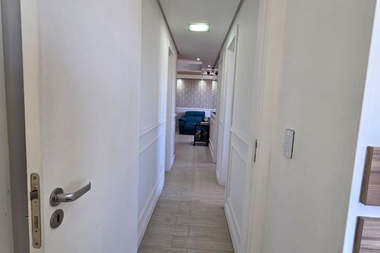 Corredor de apartamento à venda com 3 quartos, 89m² em Nossa Senhora das Graças , Canoas