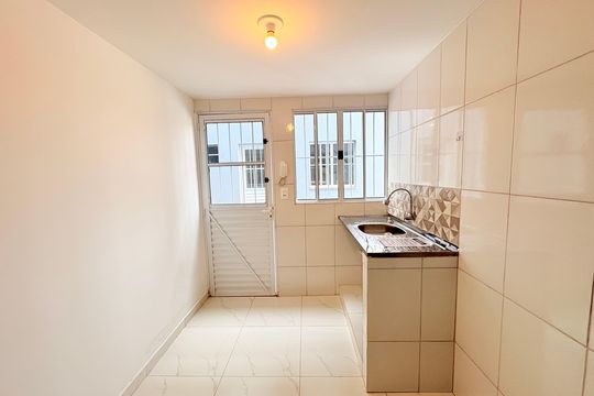 Cozinha de kitnet/studio para alugar com 1 quarto, 36m² em Jardim Itália, Várzea Paulista