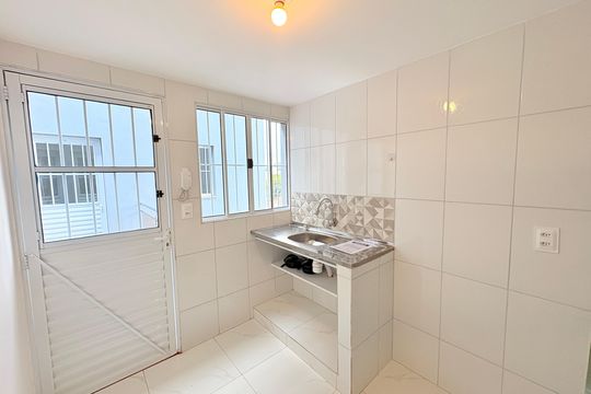 Cozinha de kitnet/studio para alugar com 1 quarto, 36m² em Jardim Itália, Várzea Paulista