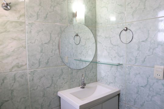 Banheiro 01 de apartamento para alugar com 2 quartos, 80m² em Setor Aeroporto, Goiânia