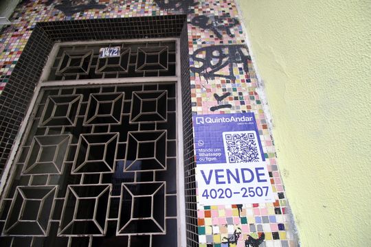 Placa de apartamento à venda com 3 quartos, 62m² em Penha, Rio de Janeiro